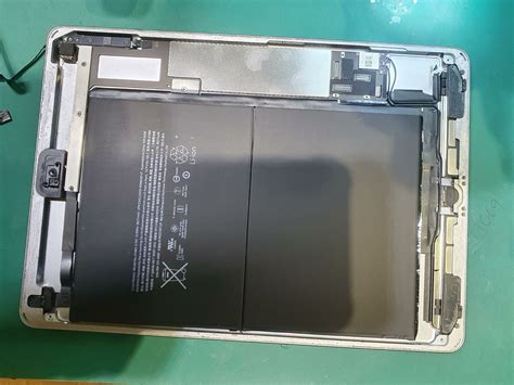 iPad Battery Replacement