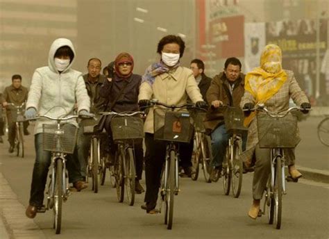 masks for smog in china | Masks in China. The Olympic Committe is A ...