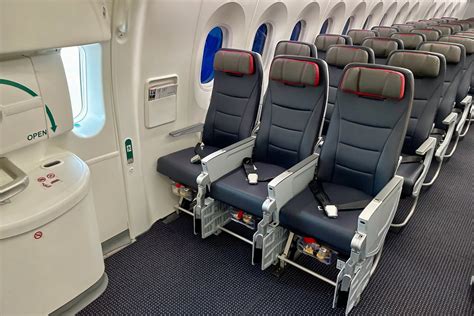 How to reserve exit row seats on US airlines - The Points Guy