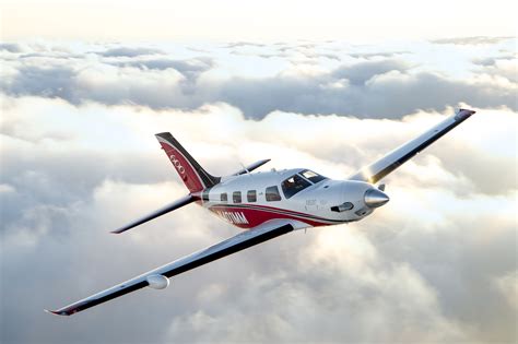 flyGATEWAY Aviation Institute Places Order for 20 Piper Pilot 100i ...