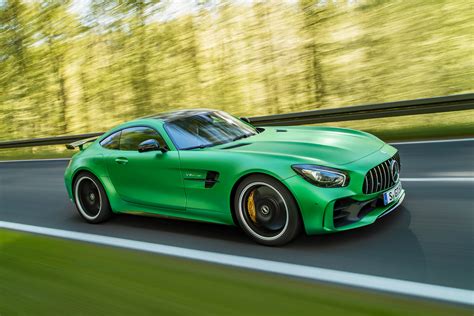 Mercedes reveals price of 577bhp AMG GT R | Auto Express