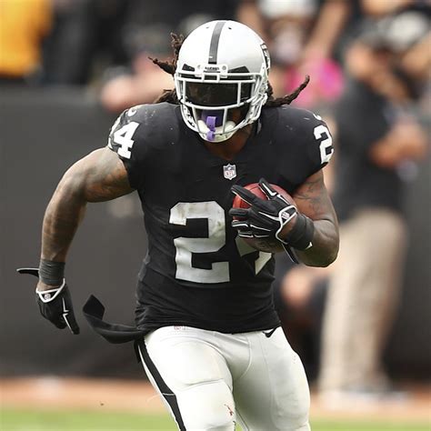 Raiders Place Marshawn Lynch on Injured Reserve with Groin Injury ...