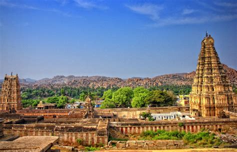 4 Night 5 Days Hampi Badami Tour Package | Book Now!