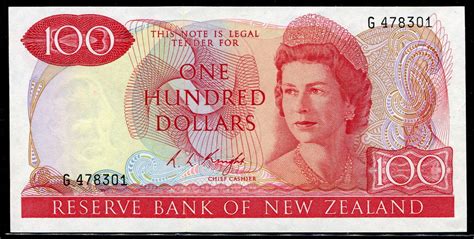 New Zealand banknotes 100 Dollars note, Queen Elizabeth II.:Coins and ...