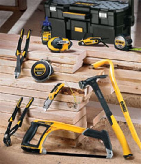 DeWalt rolls out new line of hand tools - Woodshop News