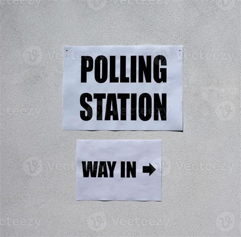 General elections polling station 3175249 Stock Photo at Vecteezy