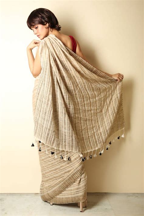 Beige plain jute saree with blouse - Charukriti - 3336111