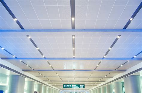 Előítélet kiszámítja Állj meg perforated metal ceiling panels lyuk áldás Ki