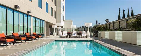 Hotels in Los Angeles with Pool | Courtyard Los Angeles Monterey Park