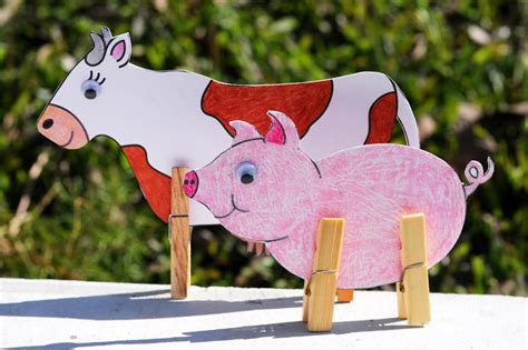 Clothespin Farm Animals | Kids' Crafts | Fun Craft Ideas | FirstPalette.com