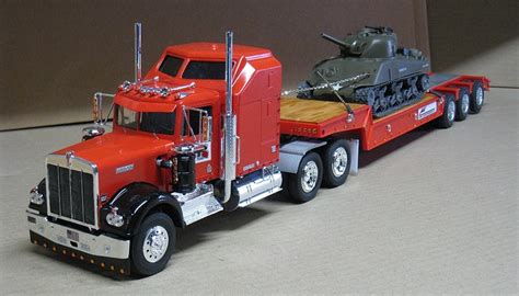 Lowboy Trailer -- 1/25 Scale -- Plastic Model Semi Truck Kit -- #880 ...