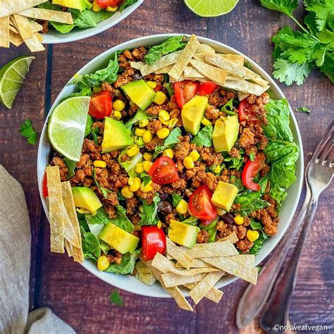 Thai Salad with Sesame-Crusted Tofu (Oil-Free) – No Sweat Vegan