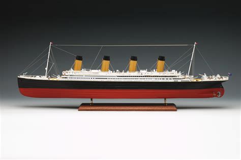 Amati RMS Titanic 1912 Wooden Model Ship Kit 1606 | Hobbies