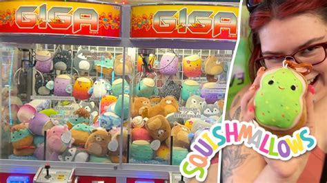 SQUISHMALLOW CLAW MACHINE ARCADE!!! - YouTube