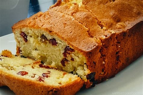 Easy Fruitcake フルーツケーキ • Just One Cookbook