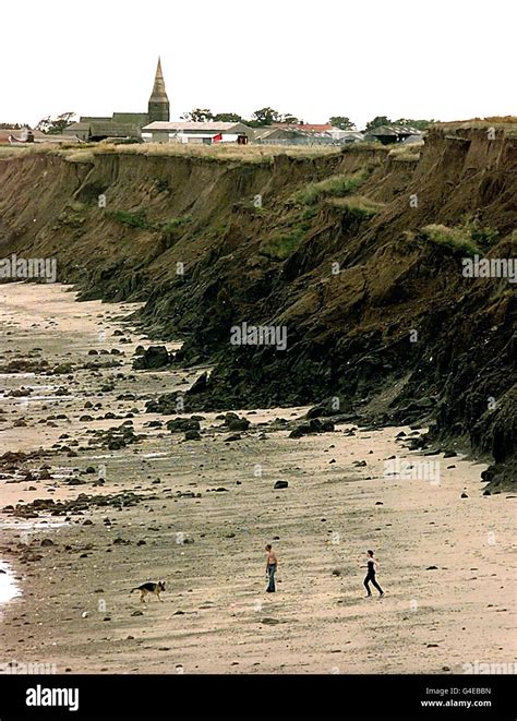 Hornsea erosion hi-res stock photography and images - Alamy