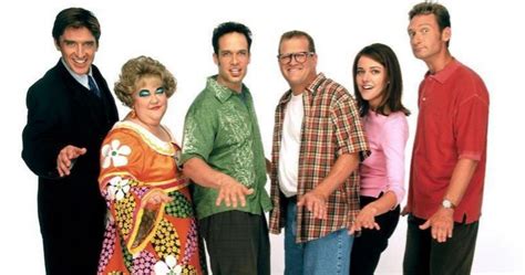 10 Weird Facts You Didn't Know About The Drew Carey Show