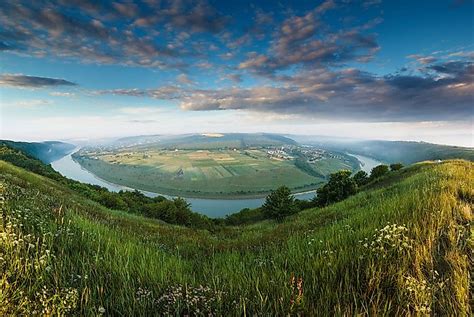 The Seven Natural Wonders Of Ukraine - WorldAtlas.com