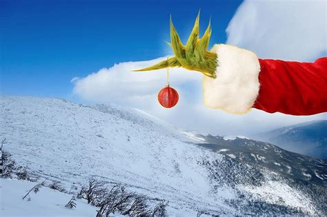 Holiday Hike: The Grinch Climbs New Hampshire's Mount Washington