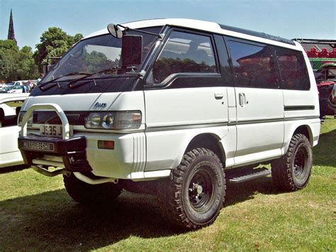 mitsubishi delica 4x4 - Google Search | 4x4 van, Van, Delica van