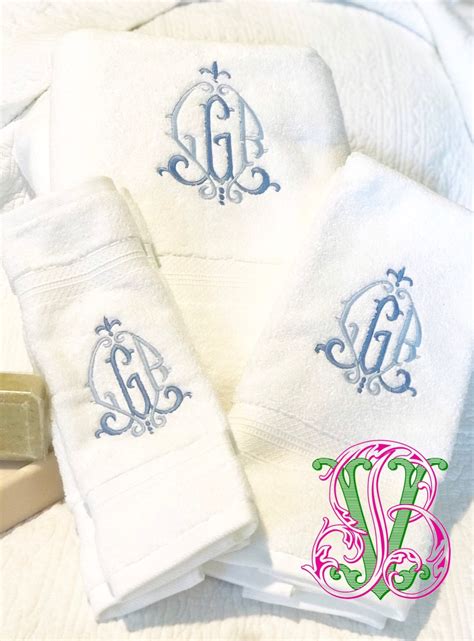 Monogrammed Towel Sets 6 Piece Set - Etsy