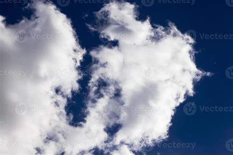 beautiful blue sky 9416813 Stock Photo at Vecteezy