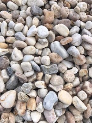 White River Rock 1.5" - Bulk | Liberty Landscape Supply