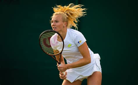 Play of the Day: Lesia Tsurenko vs. Katerina Siniakova, Wimbledon ...