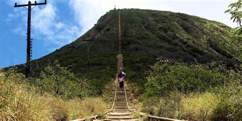 The Past And The Future Of The Koko Crater Stairs | HuffPost