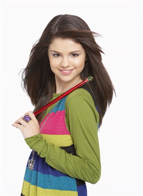 selena gomez wizards of waverly place photos | Selena Gomez - "Wizards ...