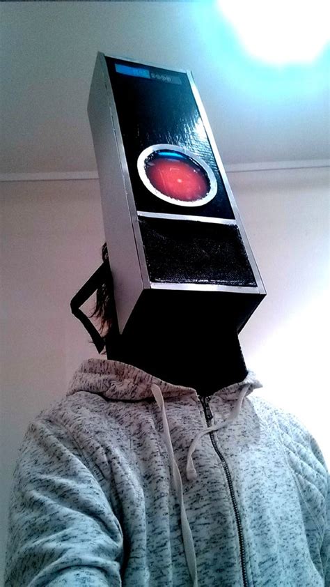 Hal 9000 Costume : 5 Steps - Instructables