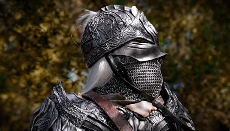 Elden Ring Cosplayer Recreates Raging Wolf Armor in Jaw-Dropping Detail