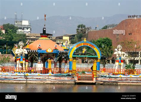 Shiva temple ; Gadkari Rangayatan ; Masunda pond ; Thane ; Maharashtra ...