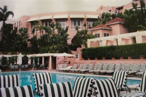 The Beverly Hills Hotel and Bungalows • Travel with Curiosity