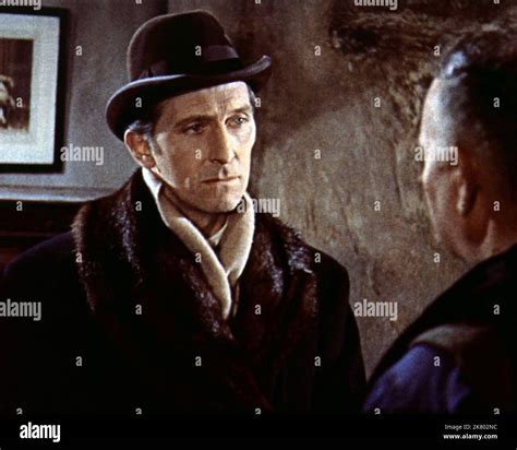 Peter cushing van helsing hi-res stock photography and images - Alamy