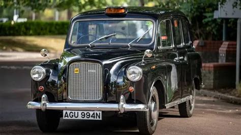 1974 Austin FX4 London Taxi VIN: FX4DR26463X - CLASSIC.COM