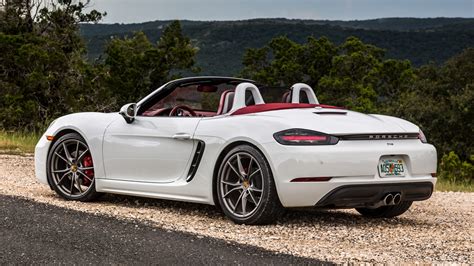 Review: 2017 Porsche 718 Boxster S