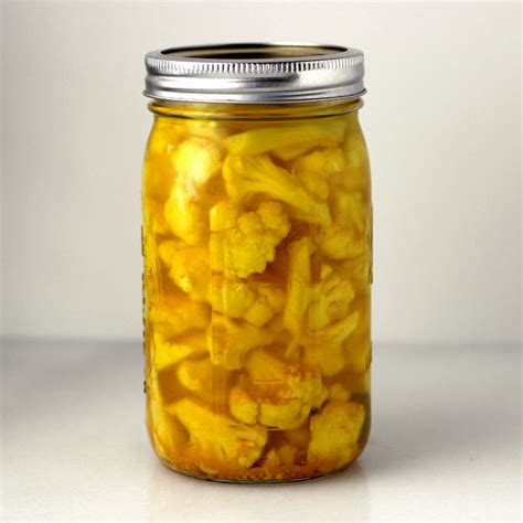 Cookistry: Spicy Pickled Cauliflower