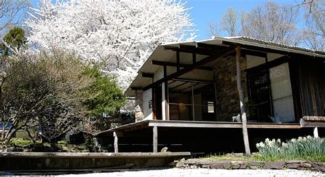 Interior Snoop: George Nakashima's House and Studio | The Mommist