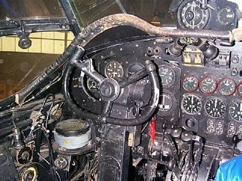 Avro Lincoln cockpit | Aircraft of World War II - WW2Aircraft.net Forums