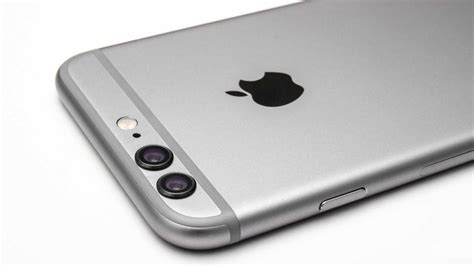 iPhone 7 Plus Dual Camera Confirmed in New Leak, No Smart Connector