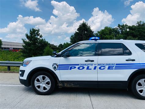 Charlotte-Mecklenburg PD Transforms a Year After ‘CMPD Serves’ Launch ...