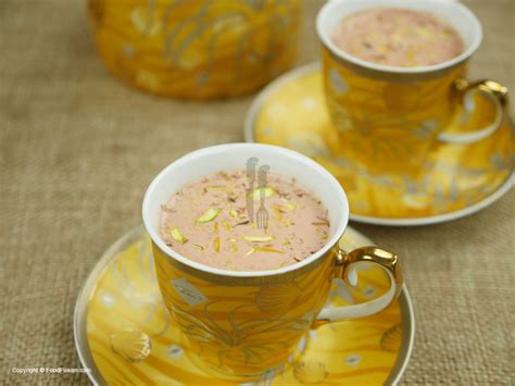 Kashmiri Chai (Pink Tea) – Food Fusion