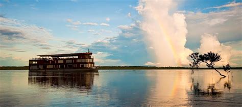 Peru Amazon River Cruises 🦋 Iquitos Amazon River cruise vacations