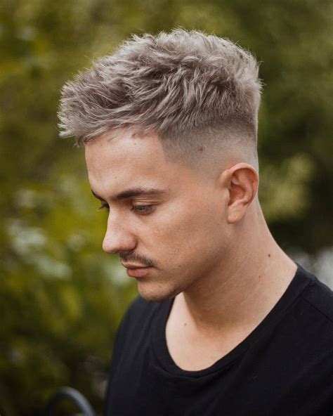 Taper vs. Fade Haircuts for Men: What's the Difference?