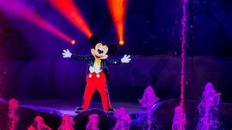 Fantasmic Show and Fireworks | Walt Disney World Resort