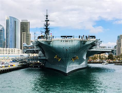 How to Tour the USS Midway Museum