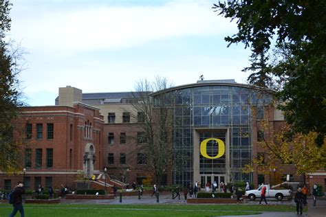 University of Oregon | ScholarAdvisor.com