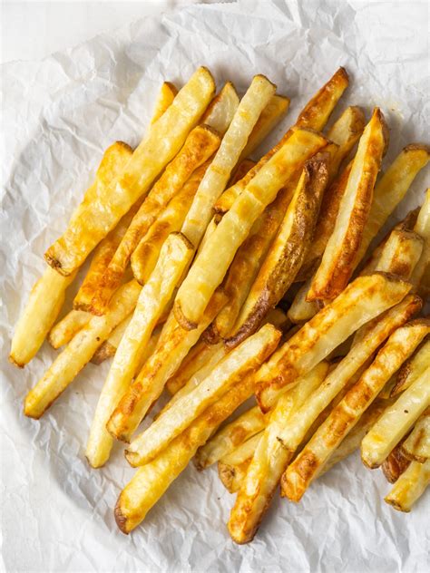 Crispy Baked French Fries [EASY Oven Baked French Fries]