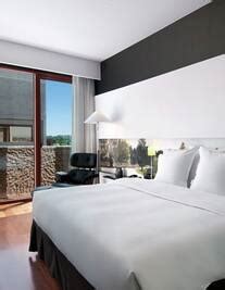 Hilton Madrid Airport Hotel - Hotel at Madrid Barajas Airport MAD